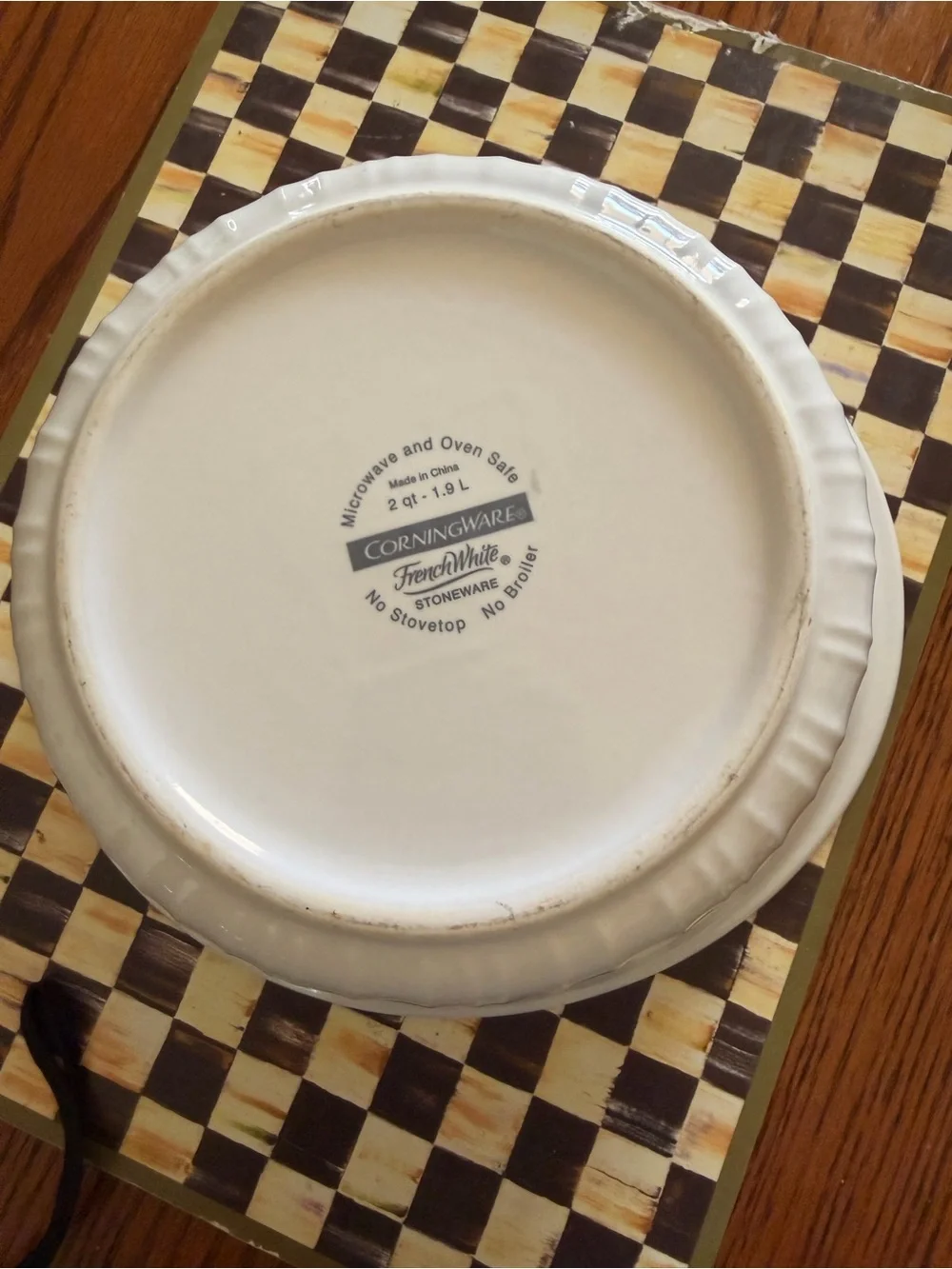 Corningware French White Ceramic Serving Dish - White 2.5 qt with glass lid